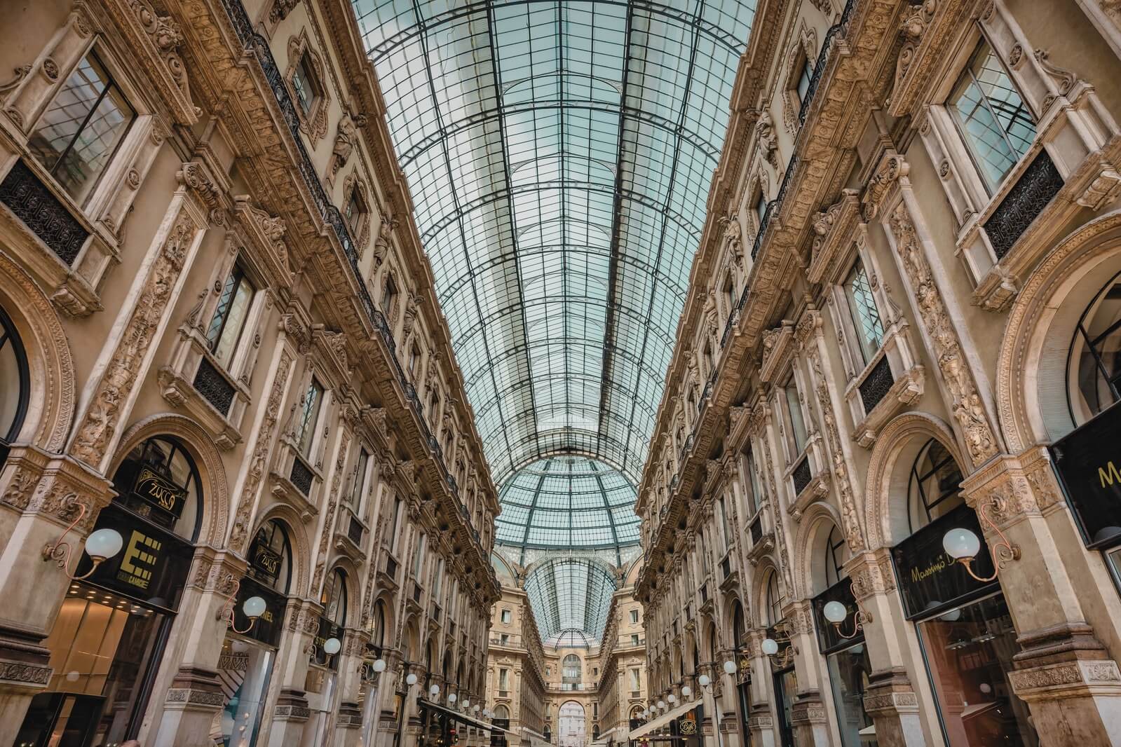 Shopping arcade